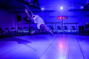 Leigh Warren Dance: A Dying Swan 